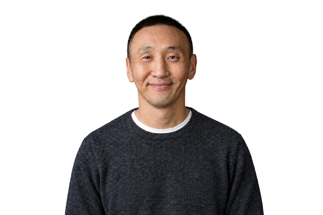 Portrait of Tim Baz